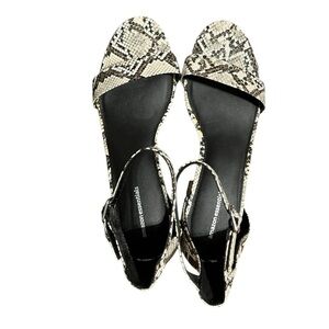 Amazon Essentials python embossed heels women’s size 11